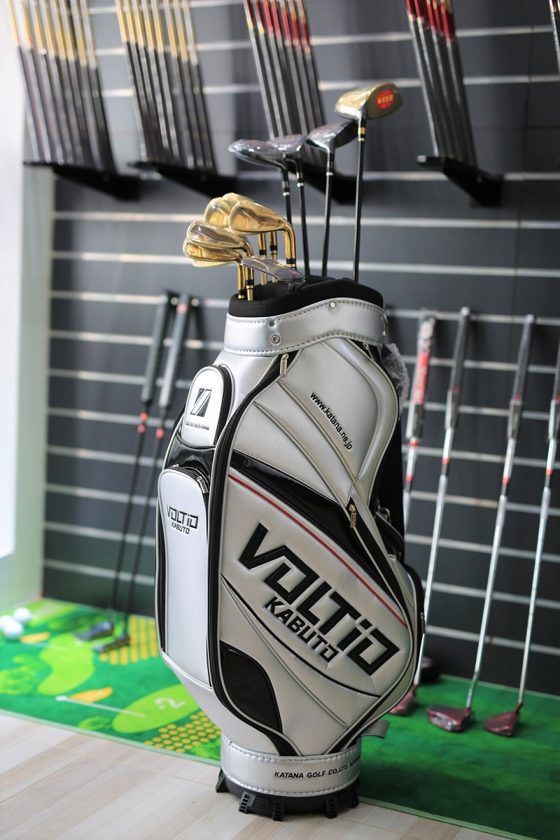 Katana Voltio Ninja 880Hi Gold (DR,3W,5W,7W,I5-P,A,S,PT,Golf Bag)