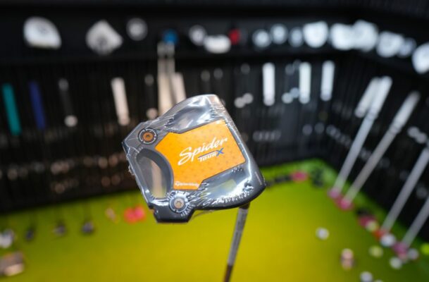 TaylorMade Spider Tour X 33" Brand New