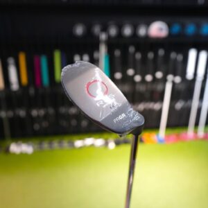 PRGR R35 Chip & Run Wedge 35° Steel Shaft