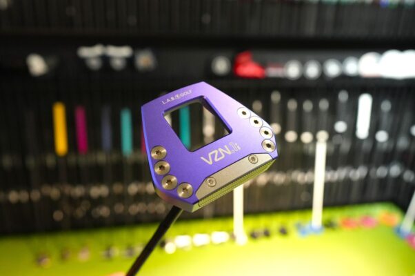 L.A.B. Golf VZN.1i Purple 34” Lie 71° Steel Shaft