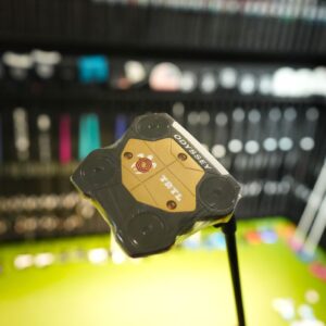 Odyssey TRTL CH Putter 34" Brand New