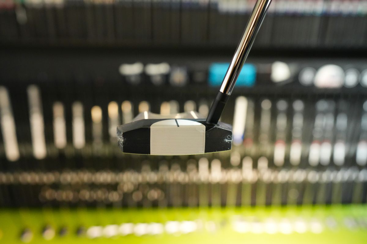 Odyssey Ai-DUAL 12 Ball #7 S (4)